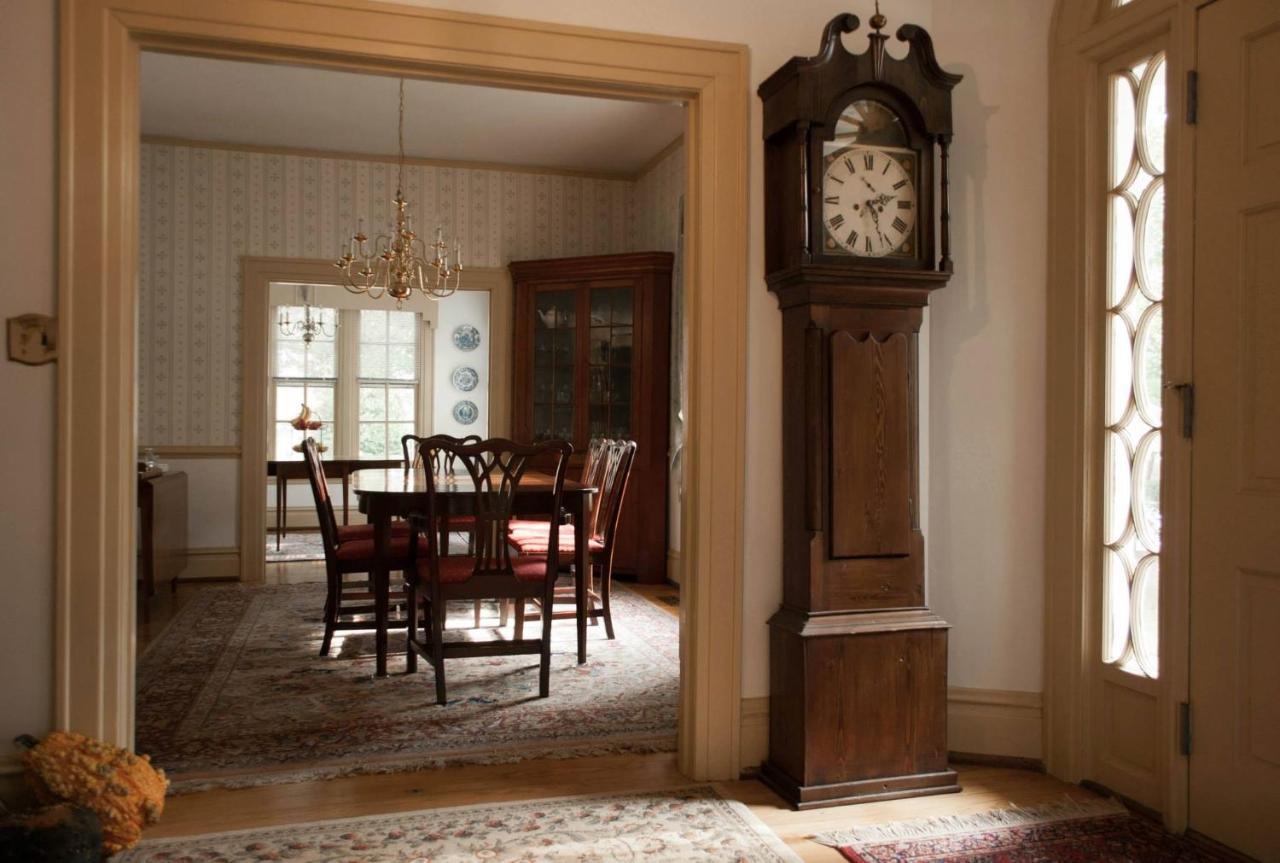Colonial Capital B&B ウィリアムズバーグ エクステリア 写真